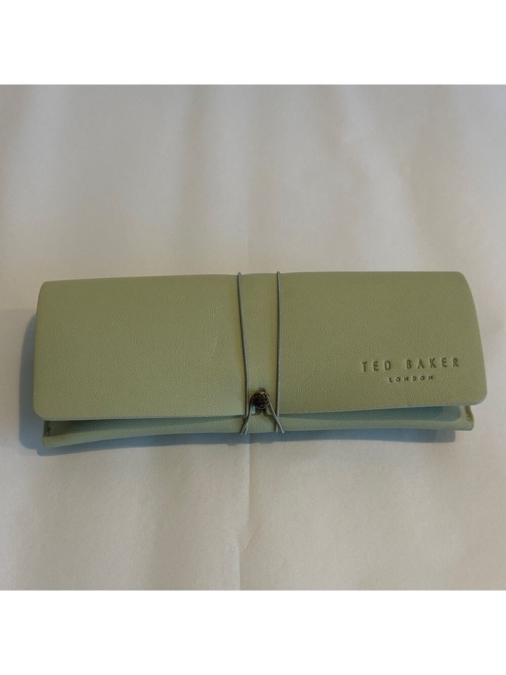 TED BAKER soft shell eyeglasses case light green sunglasses case wrap closure